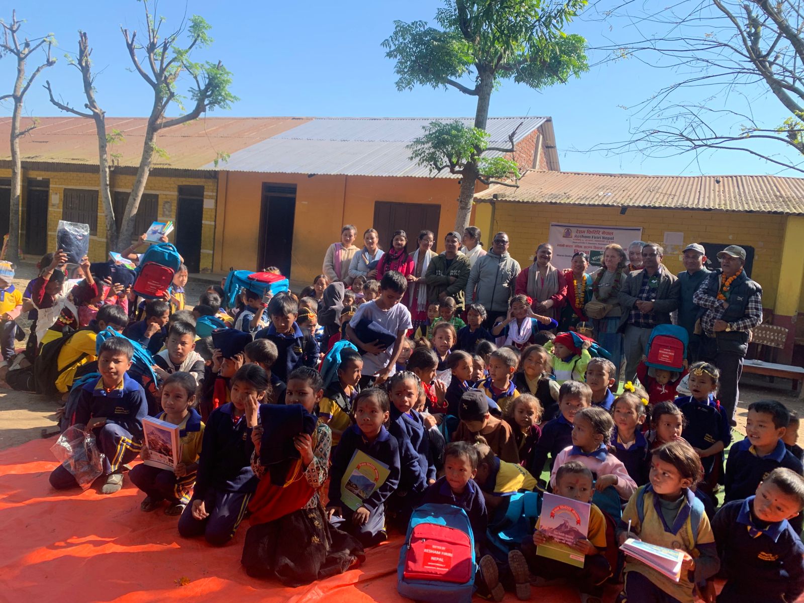 कालिका आधारभूत विद्यालय कावासोतीलाई रेशम फिरिरी नेपालको  शैक्षिक सामग्री सहयोग