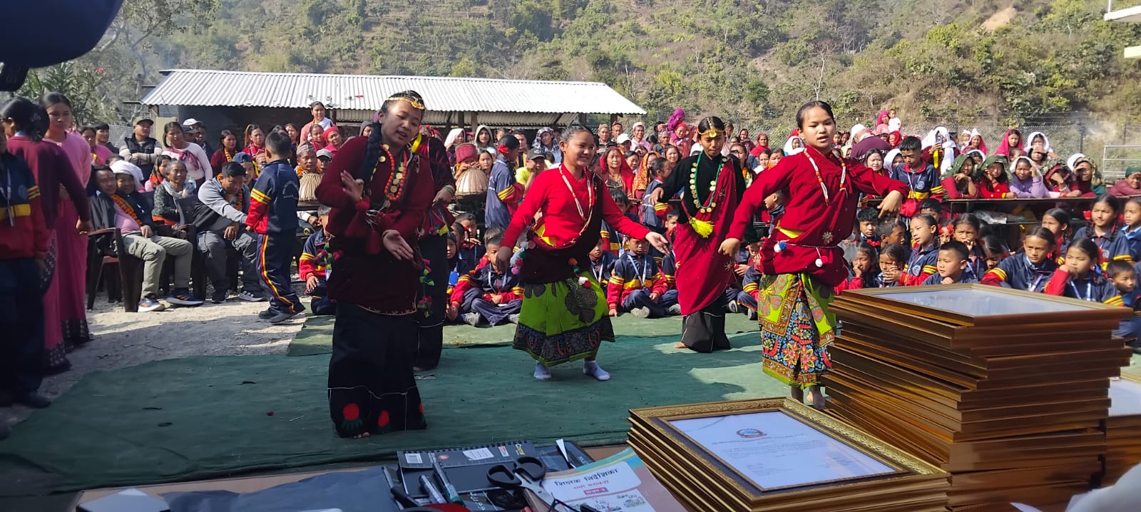 देवचुली ६ लाई पूर्ण सरसफाई उन्मुख क्षेत्र घोषणा गरियो