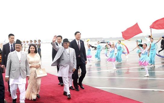 चीनको हाङजाओ पुगे प्रधानमन्त्री प्रचण्ड, चिनियाँ राष्ट्रपतिसँग आजै भेटवार्ता हुने