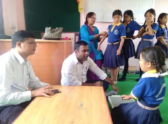 कावासोतीमा किशोरी स्वास्थ्य जाँच कार्यक्रम सुरु