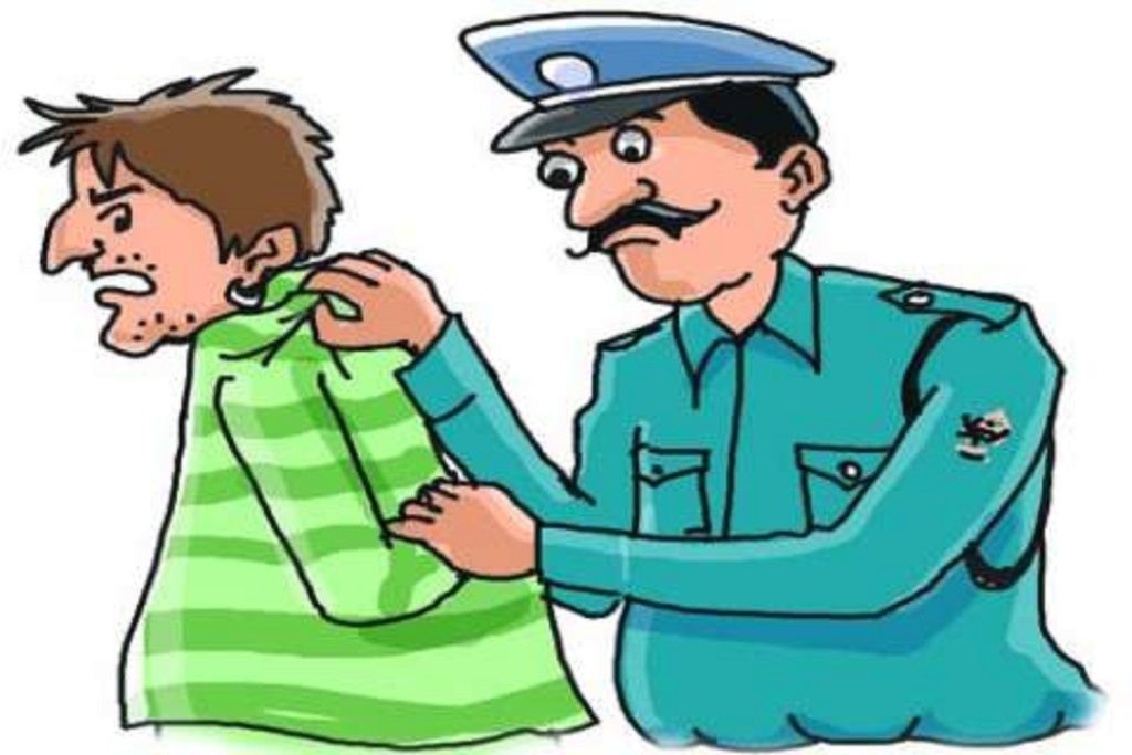 घरभित्र पसेर सुन र नगद चोरेर भाग्दै गर्दा एक युवक पक्राउ