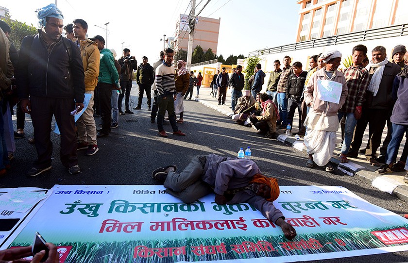 उखु कृषकले पाउनुपर्ने रकम भुक्तानी नगर्ने चिनी मिल मालिकमाथि कारवाही गर्ने