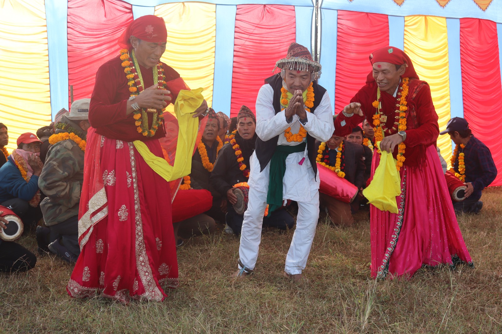 मौलिक मारुनी नाँच संरक्षण गर्दै पृथ्वी समाज सेवा क्लब