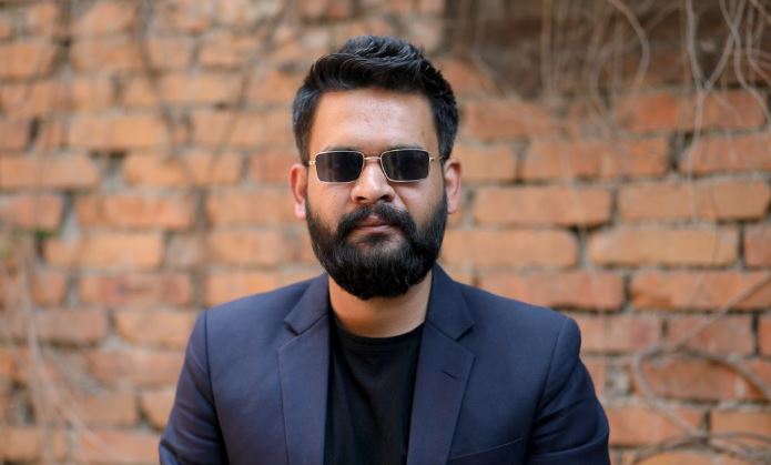 बालेनले हटाए विवादित स्ट्याटस