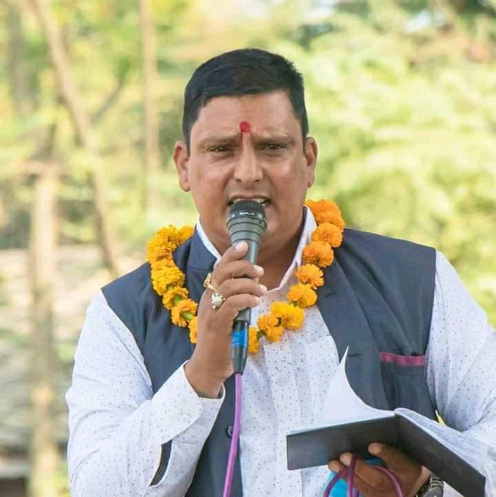 लामो रस्साकस्सी पछी एमाले देवचुलीको अध्यक्षमा तिवारी सर्वसम्मत