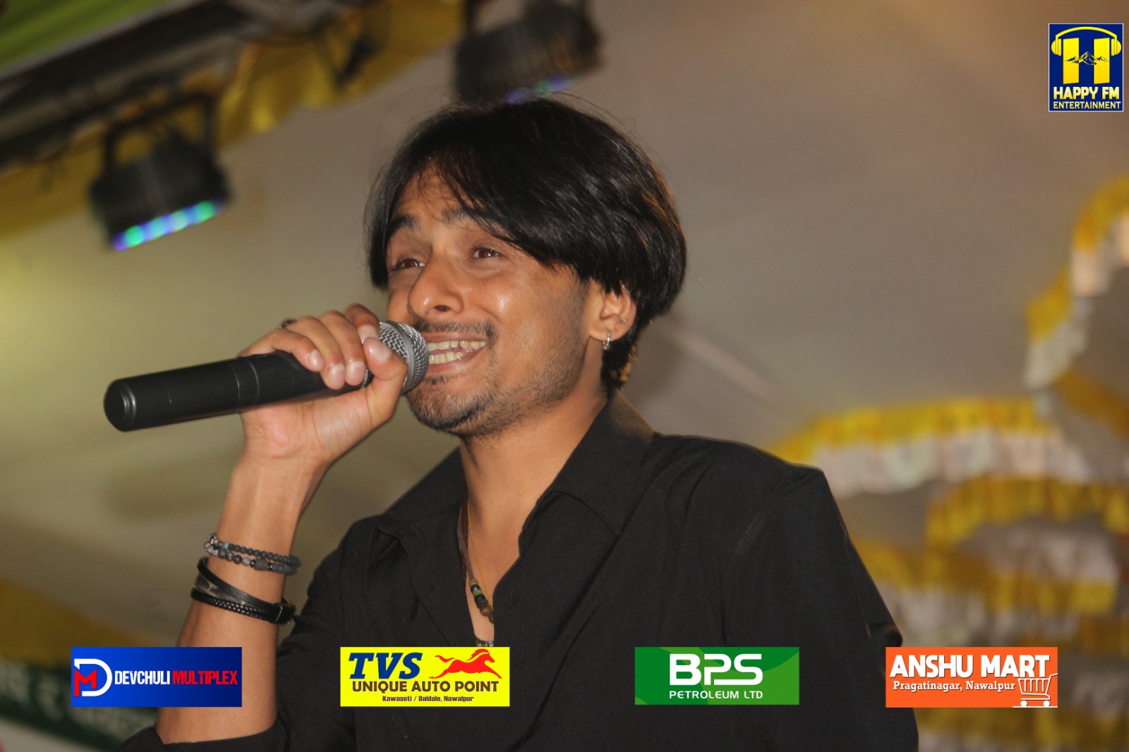 छैटौं देवचुली महोत्सव:  सोमबार कवि सम्मेलन सहित गायक प्रकाशको धमाका 