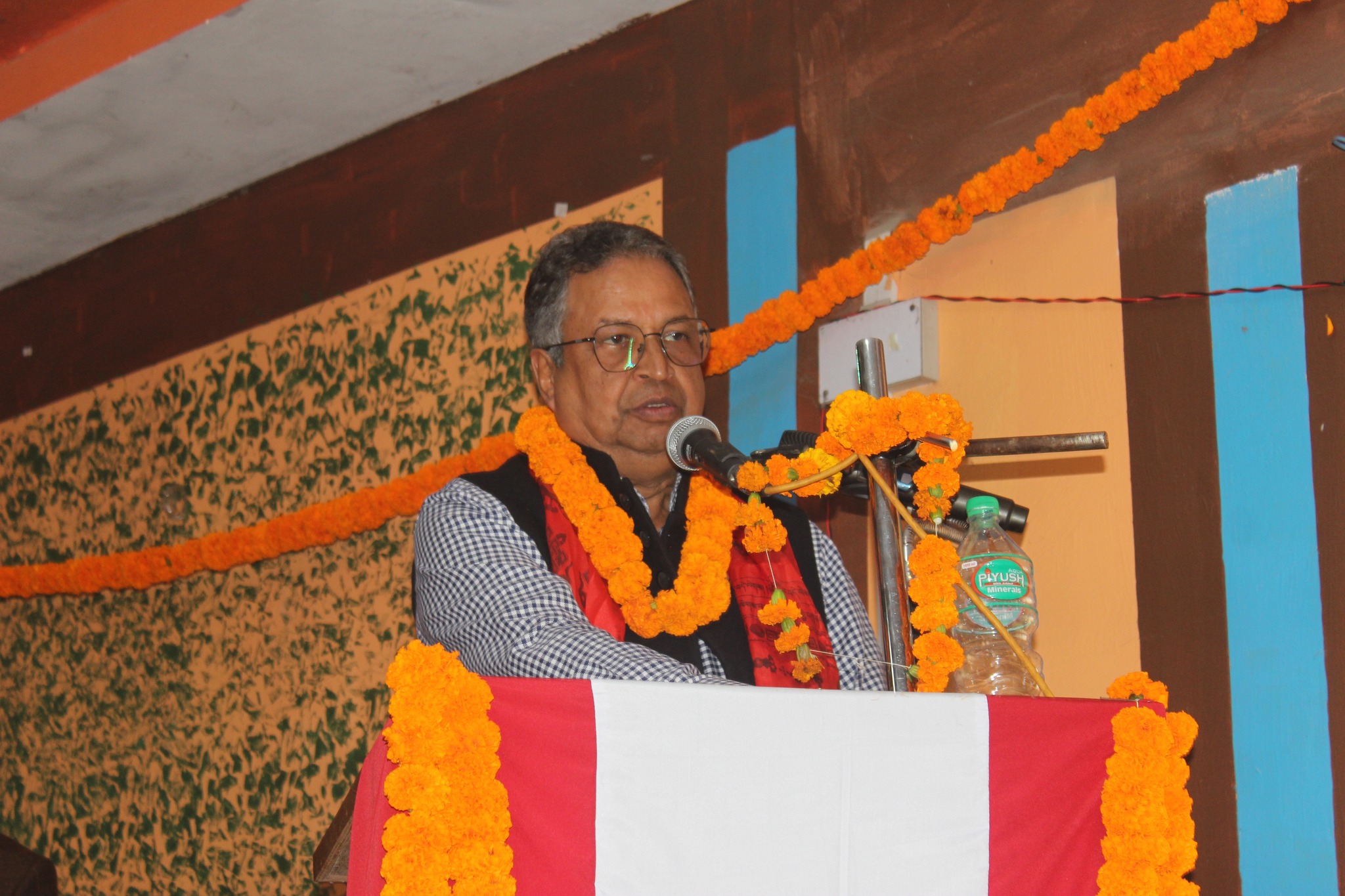 २५ लाख भन्दा बढि युवा नेपाल फर्किन चाहन्छन् : विनोद चौधरी