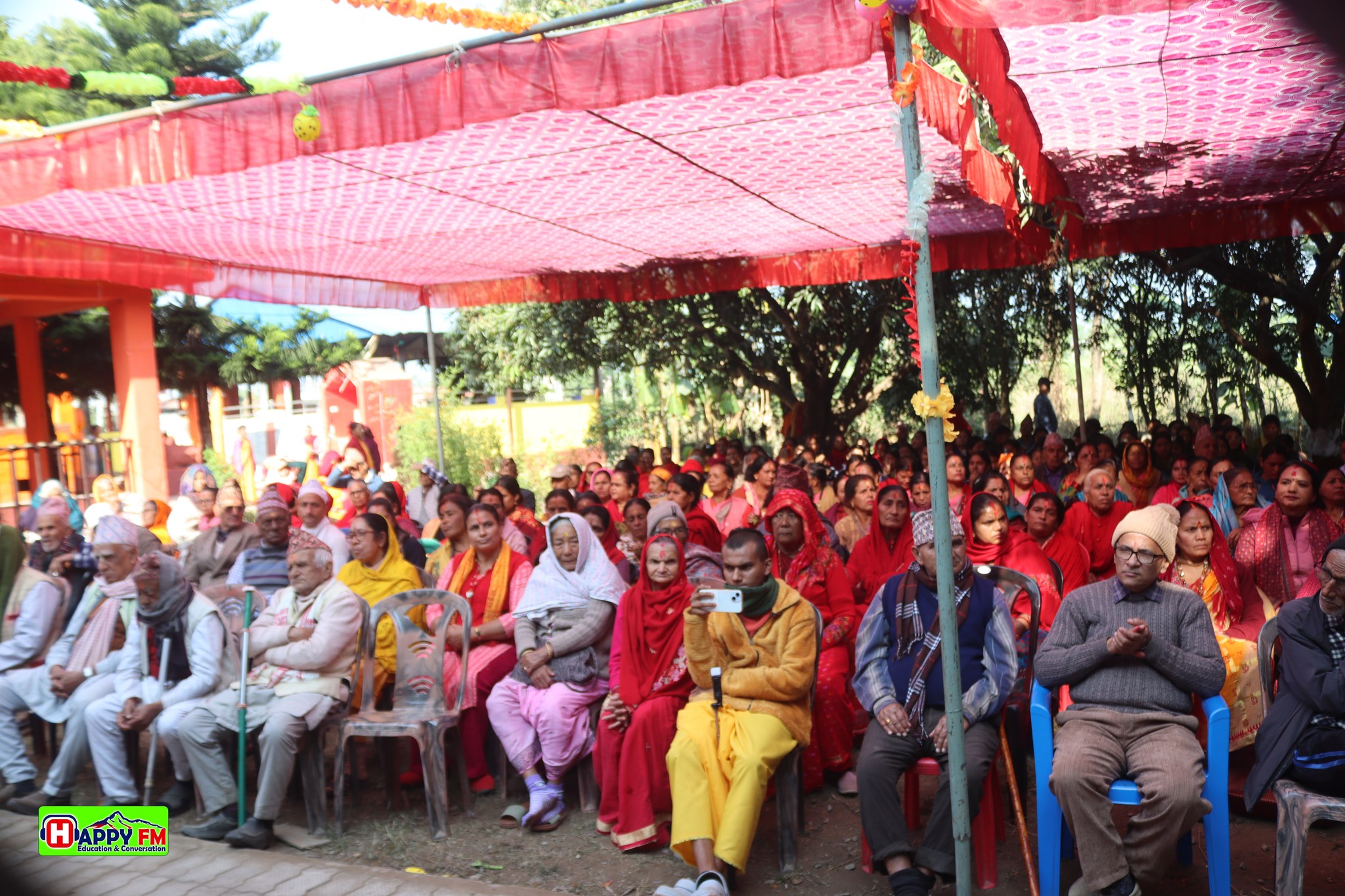 तृतीय वेदान्त सन्त सम्मेलनको तेस्रो दिन भक्तजनको बाक्लो उपस्थिती