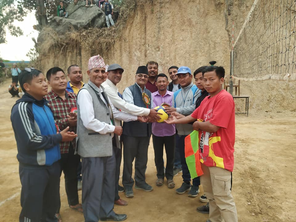 देवचुलीको बन्दीपुरमा सम्पन्न भलिबल प्रतियोगिताको उपाधि गैडाकोटको भागरलाई 