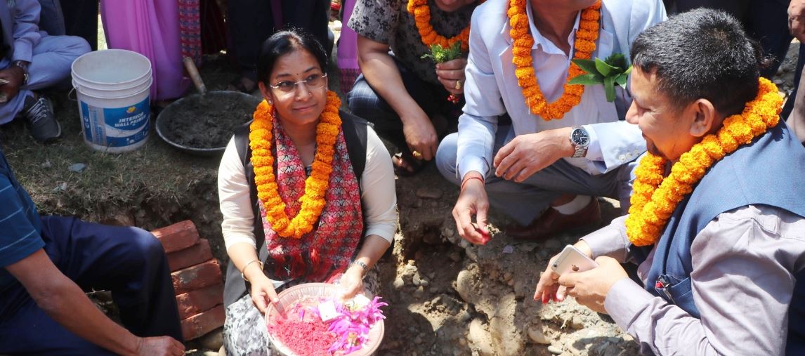 भरतपुर महानगरमा सडक निर्माण तीब्र, एकैदिन दुई सडक शिलान्यास