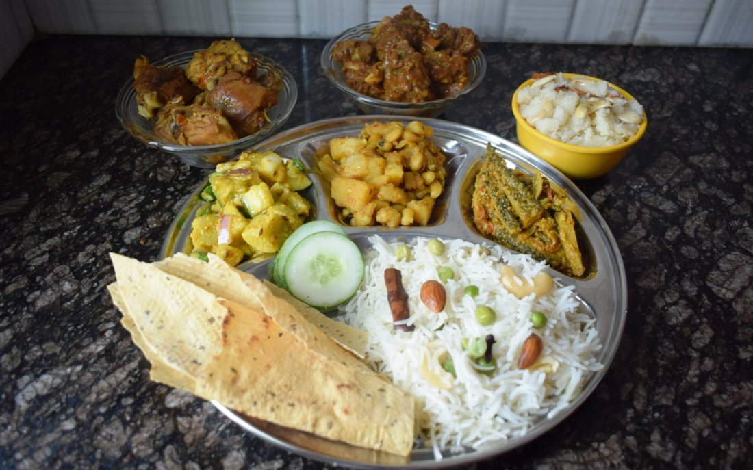 आज दर खाने दिन