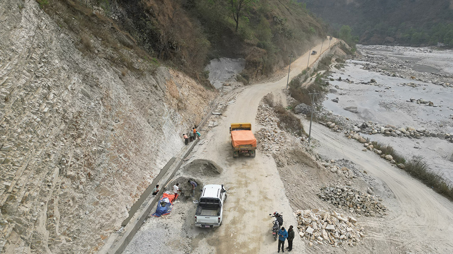 कालीगण्डकी कोरिडोर : बेनी-मालढुङ्गाखण्डको निर्माणले १५ महिनापछि लियो गति