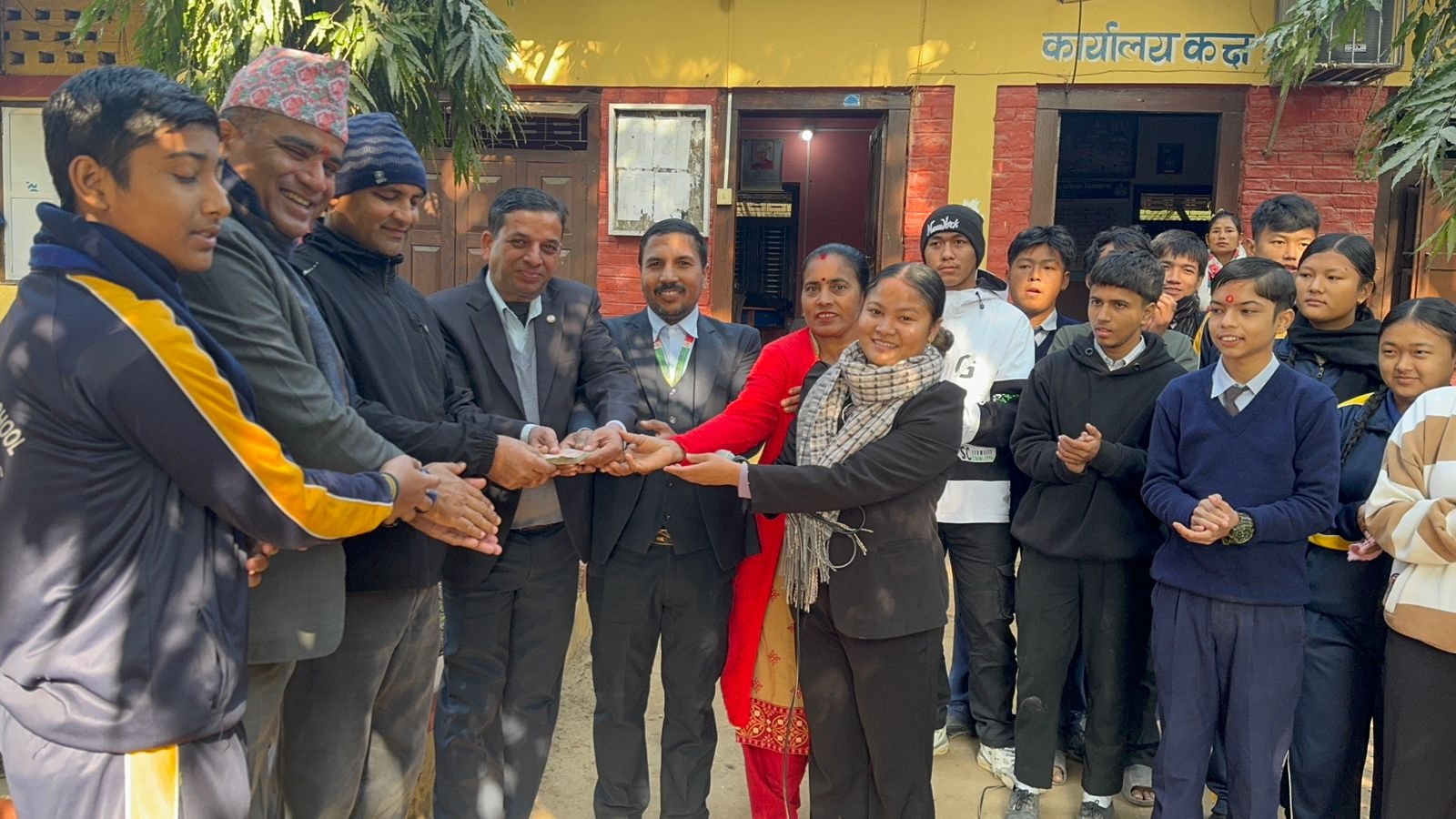 परिवर्तन युवा तथा खेलकुद क्लबद्वारा वरचुली माविमा अक्षयकोष स्थापना
