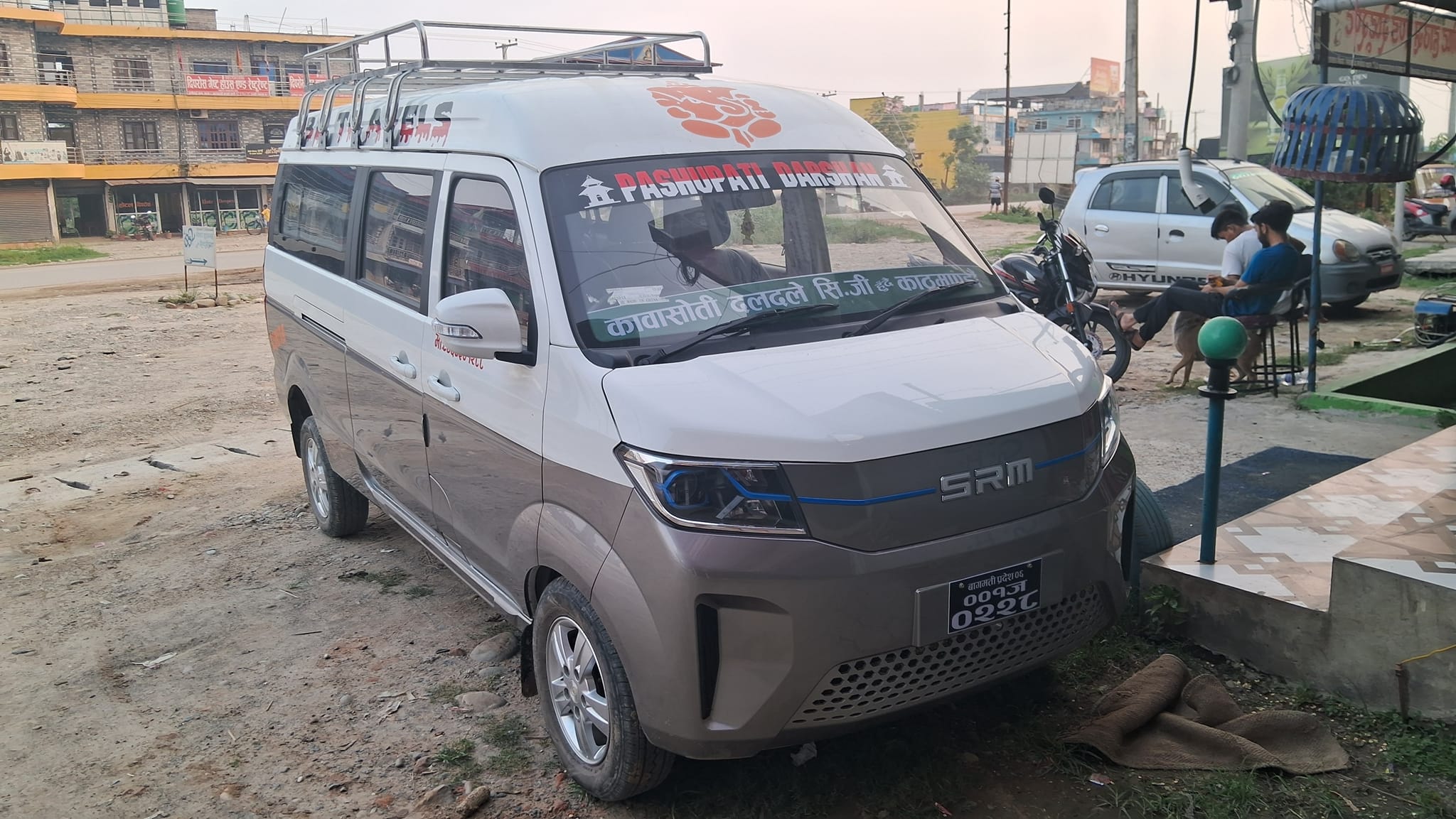 देवचुलीको सीजी बाट काठमाडौँको लागी इलेक्ट्रोनिक भेन सञ्चालनमा 