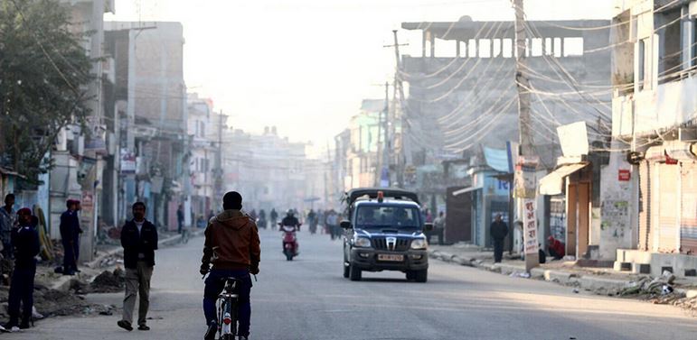 प्रहरी भ्यानबाट हाम फालेर बलात्कार अभियुक्त फरार