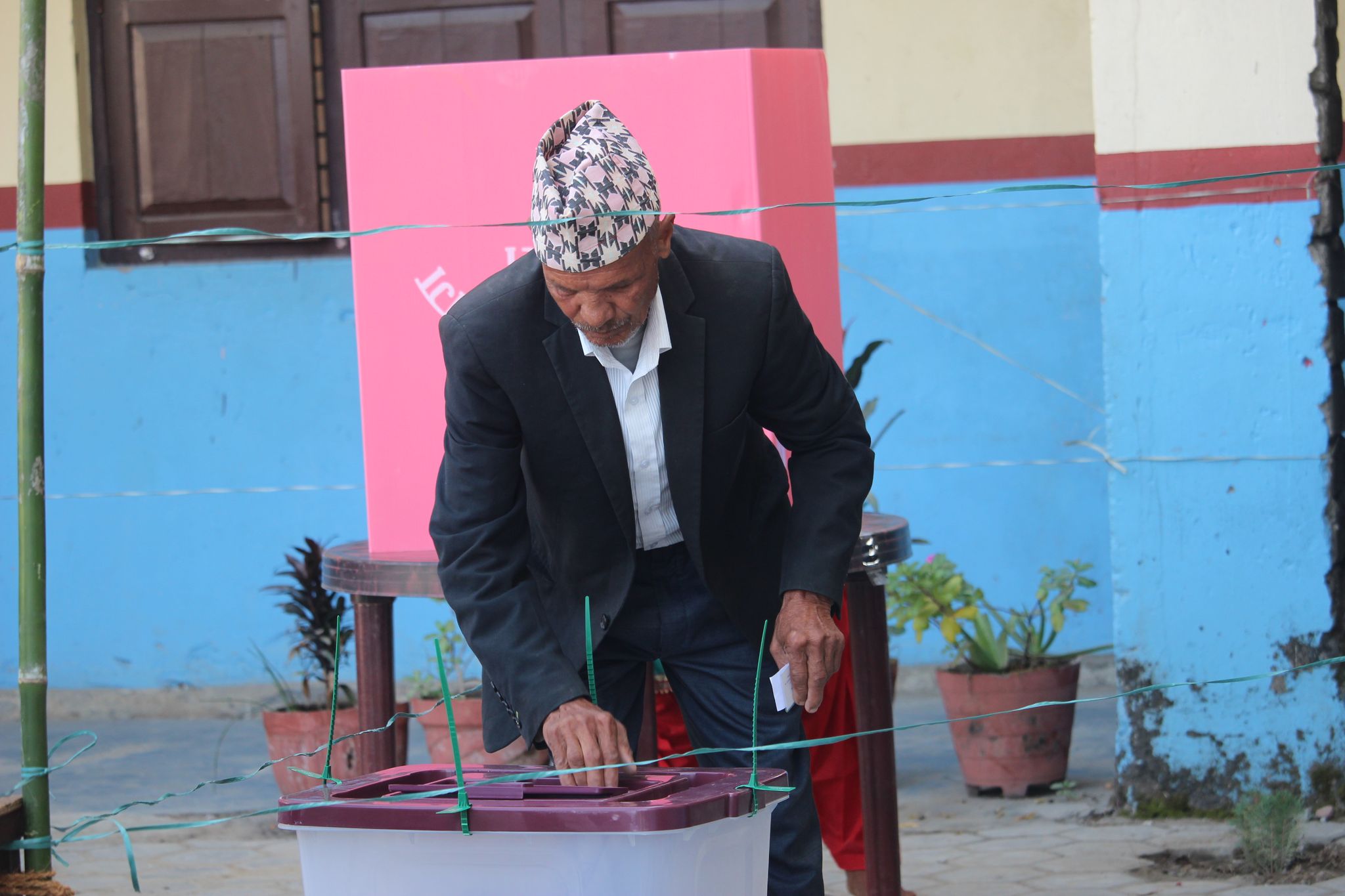 नवलपुर जिल्लामा ५३.०६ प्रतिशत मत खस्यो