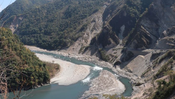 कालीगण्डकी करिडोरको १७ किलोमिटर १५ वर्षदेखि अलपत्र