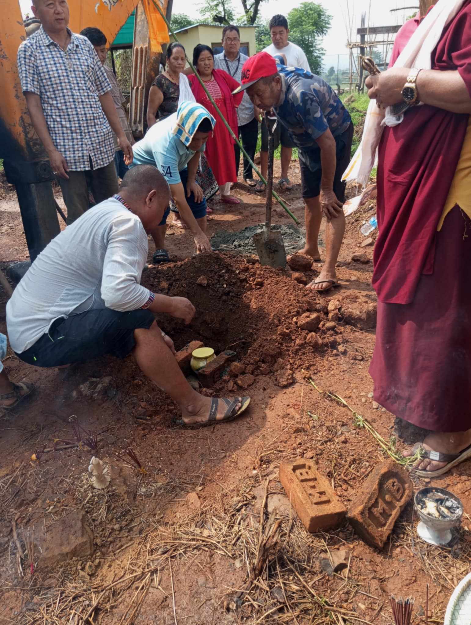 देवचुली ७ रामबासमा गुम्बा शिलान्यास 