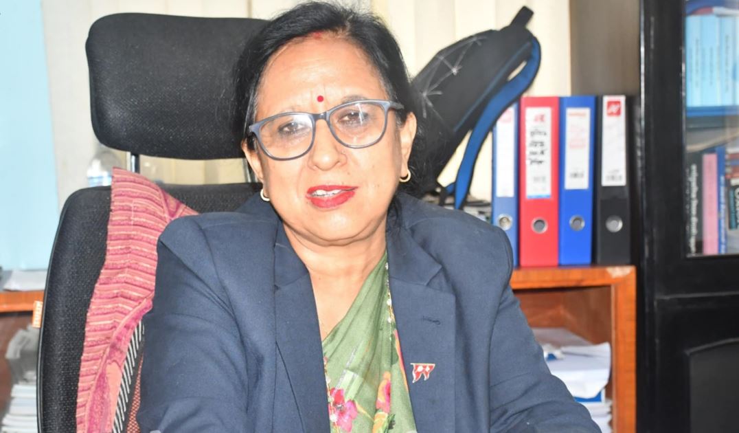 लीलादेवी गड्तौला पहिलो महिला मुख्यसचिव