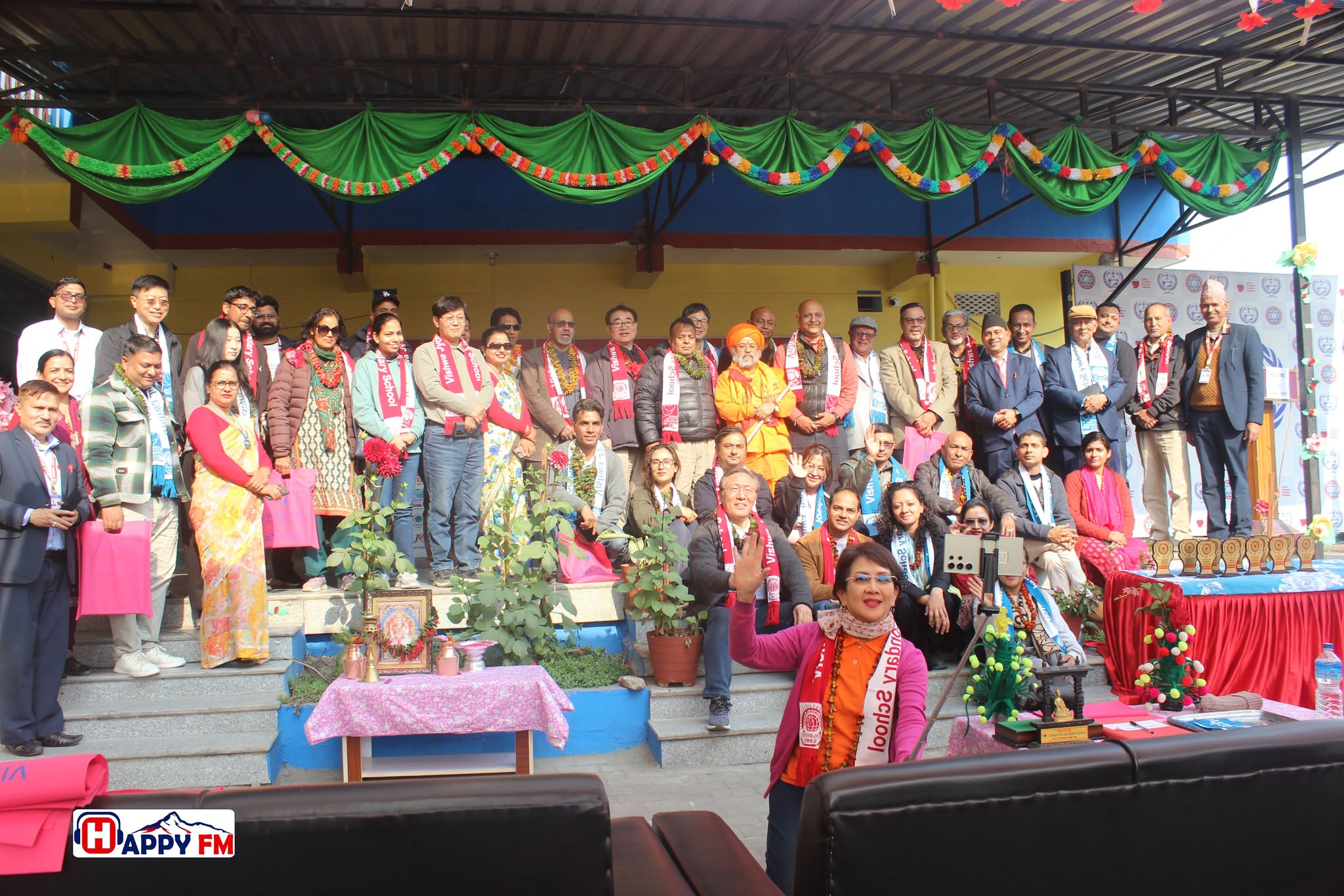 विश्व ज्योति माविले गर्‍यो विभिन्न देशका प्रोफेसरहरूलाई सम्मान