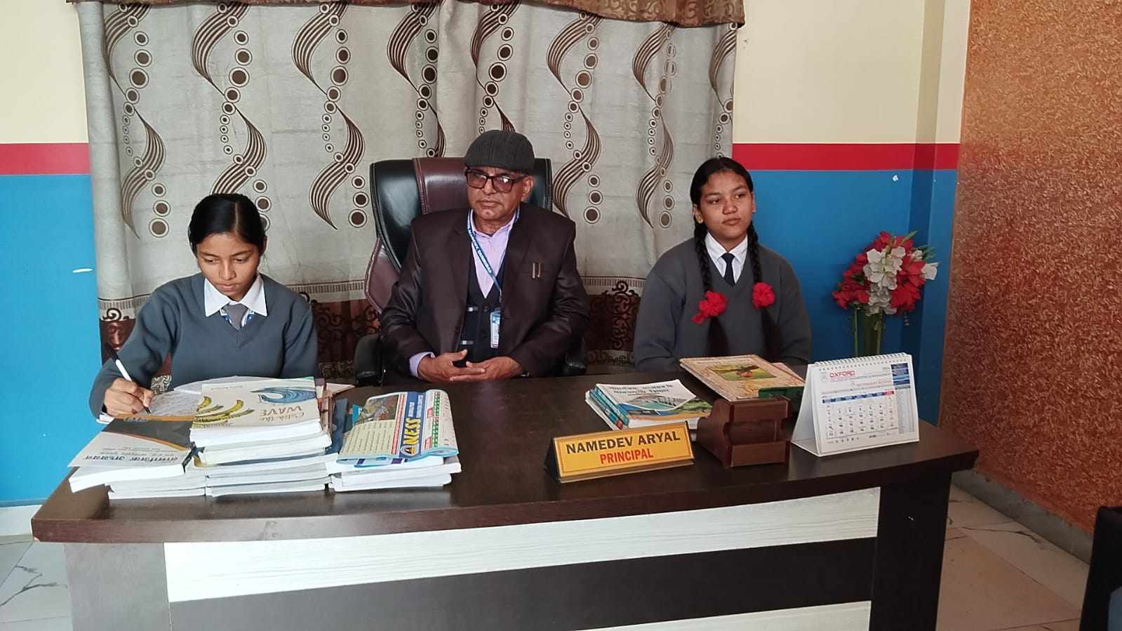 लखन थापा मेमोरियल एकेडेमीमा हाजिरी जवाफ प्रतियोगिता हुने 