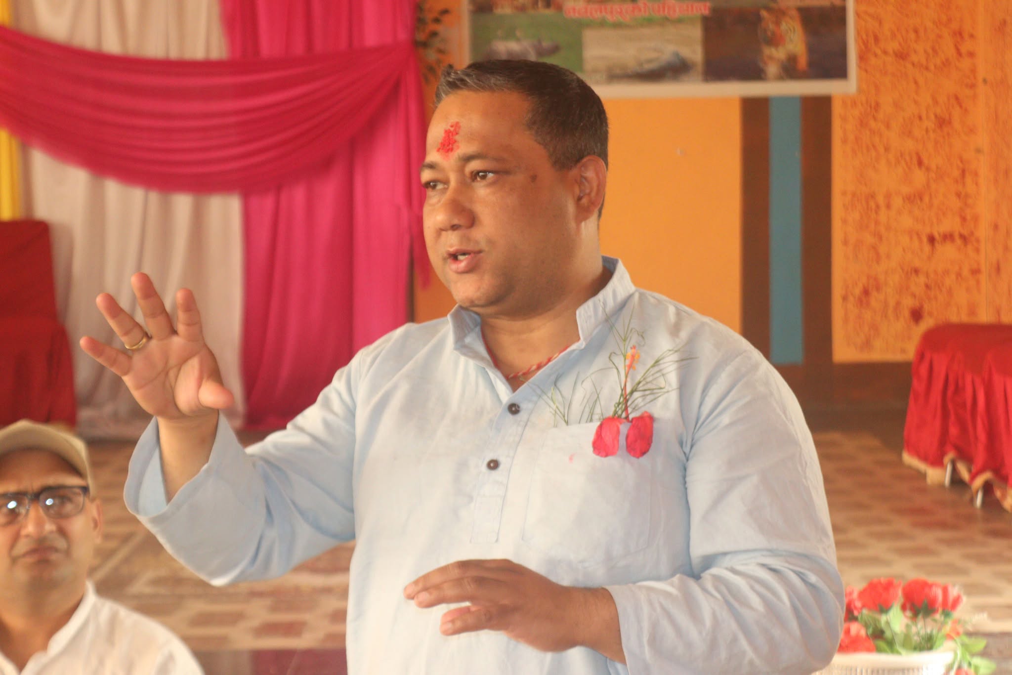 'विद्यालयमा समिति गठनको लागी मात्र राजनीति हुन्छ: पूर्वमन्त्री शिक्षामन्त्री खनाल