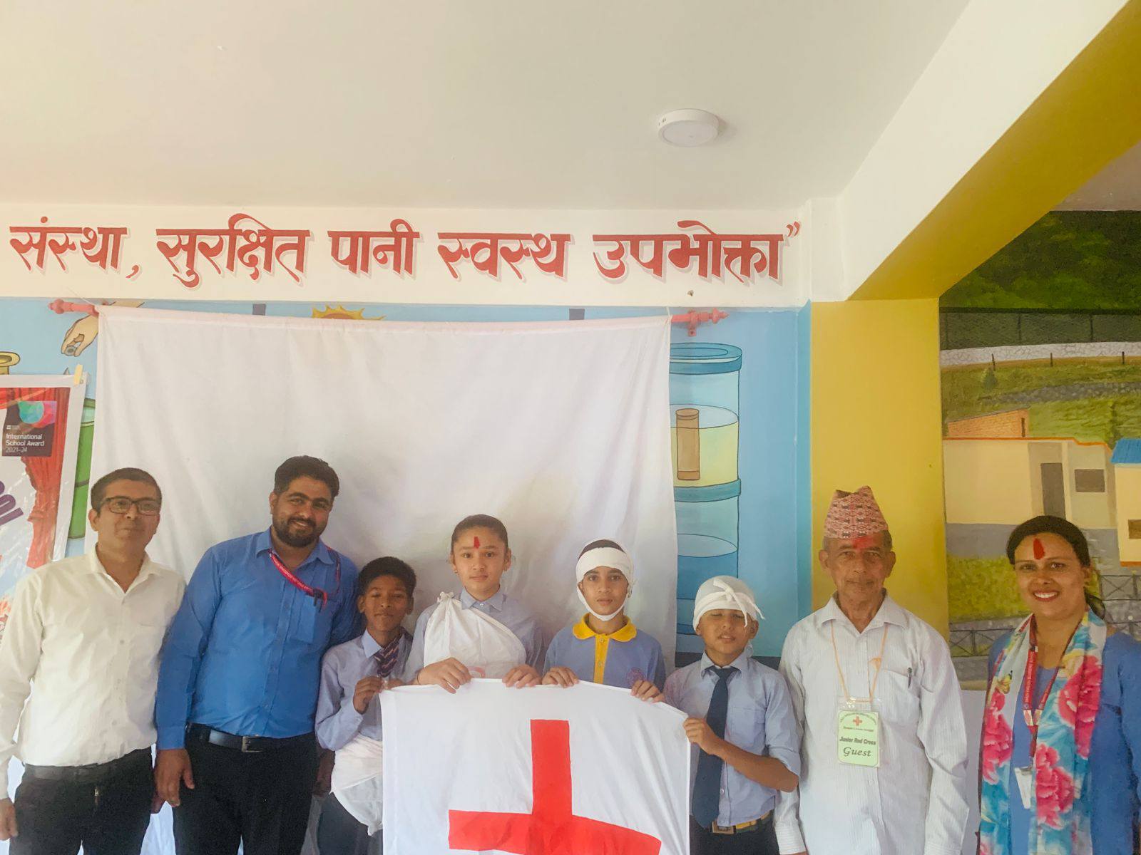 ओएसिस बोर्डिङ स्कुलले मनायो 'विश्व रेडक्रस दिवस' 