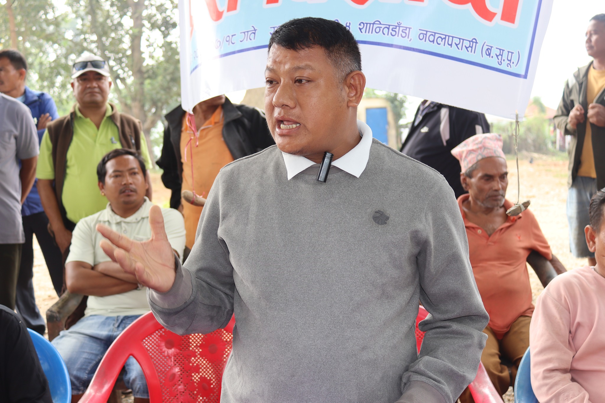 मानव बस्तीलाई वनबाट बाहिर निकाल: सुकुम्बासी संघर्ष समिति देवचुली