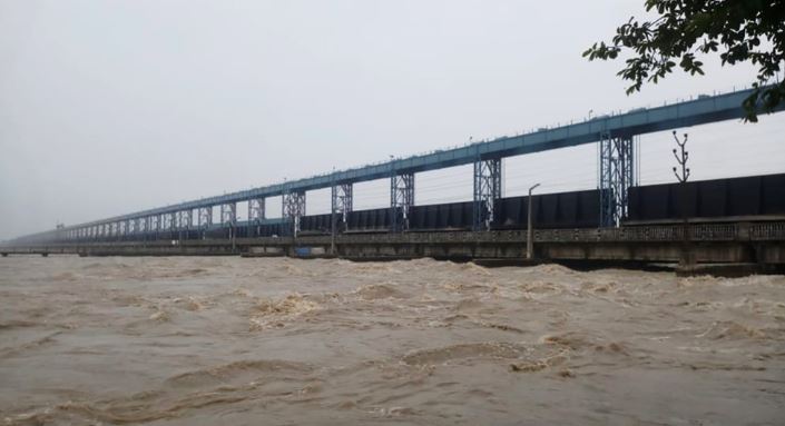 सप्तकोसीमा बढ्यो पानीको बहाव