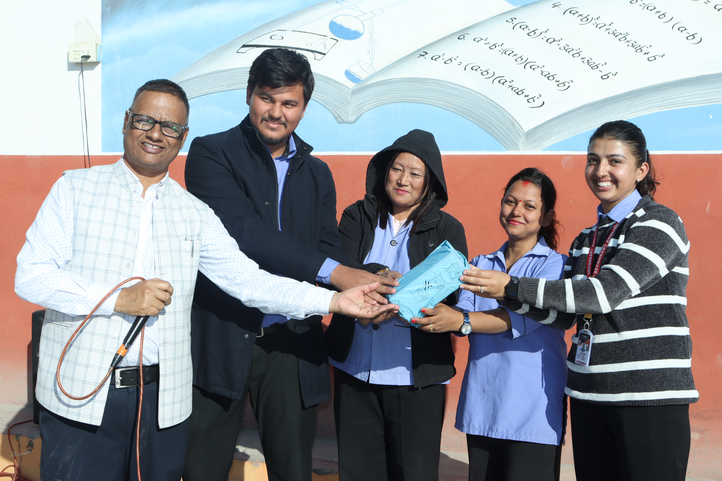 अमरापुरिको युनिक स्कुलमा शिक्षकहरुको बीच खेलकुद प्रतियोगिता सम्पन्न 