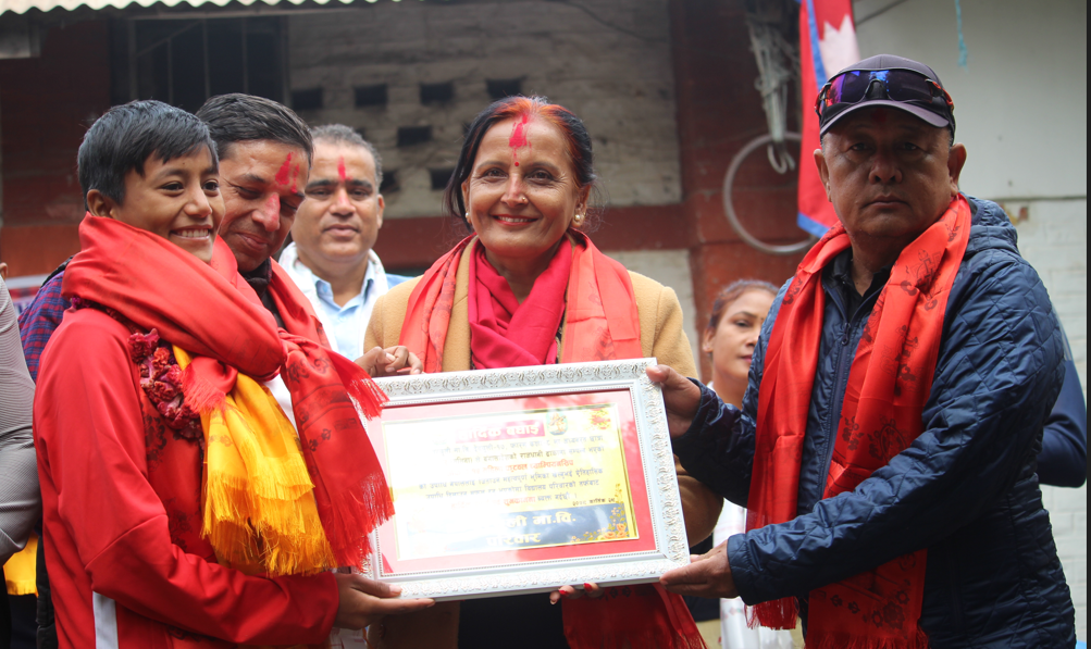 साफ च्याम्पियनसिपकी बिजेता सेनुलाई विद्यालयले गर्यो सम्मान