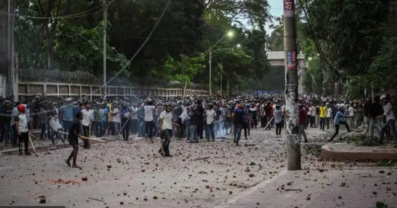 बंगलादेशमा झन् चर्कियो आन्दोलन, मृतकको संख्या २५ पुग्यो