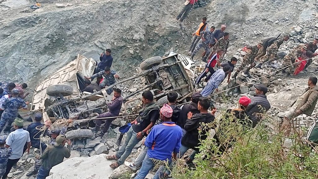 बझाङमा जीप दुर्घटना हुँदा ४ जनाको घटनास्थलमै मृत्यु